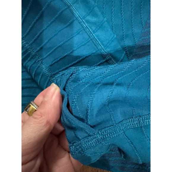 Nike Dri-Fit Running Pullover Hoodie Size M Thumbholes Teal Blue Athletic Top - Picture 3 of 6